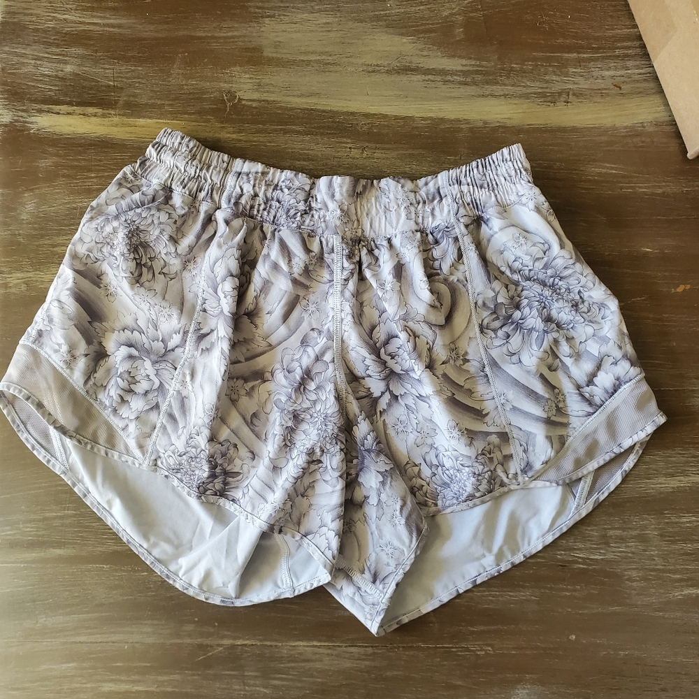 Lululemon Hotty Hots